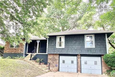 308 NW Shamrock Avenue, Lees Summit, MO 64081