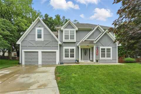 3945 SW Batten Drive, Lees Summit, MO 64082