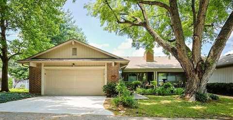 19947 Walden Oaks Drive, Country Club, MO 64505
