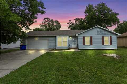 8533 Stearns Road, Overland Park, KS 66214