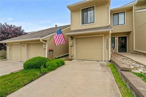 12427 Charlotte Street, Kansas City, MO 64146