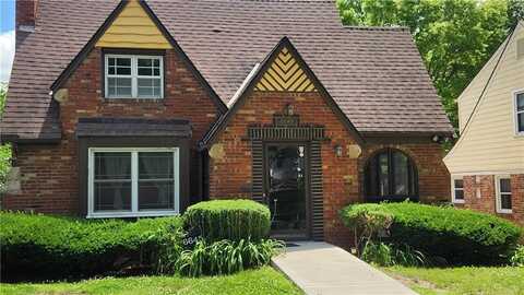 6645 Cherry Street, Kansas City, MO 64131
