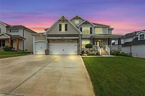 16563 S Lichtenauer Drive, Olathe, KS 66062