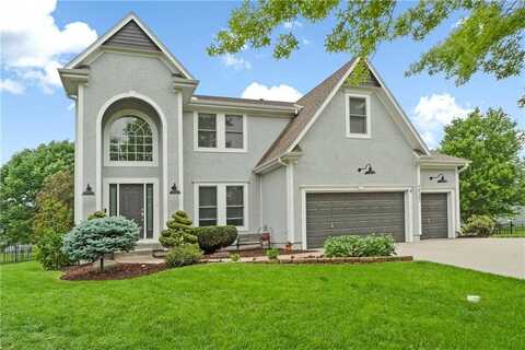 16262 S Parkwood Street, Olathe, KS 66062