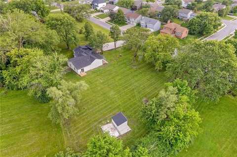 11307 N Nashua Drive, Kansas City, MO 64155