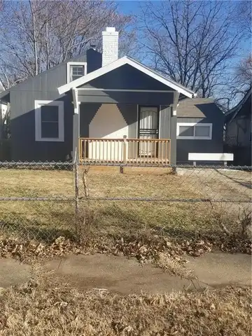 7403 Montgall Avenue, Kansas City, MO 64132