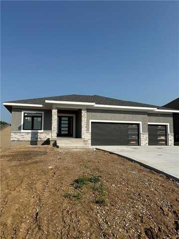 8810 N Agnes Avenue, Kansas City, MO 64156