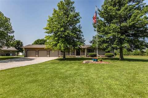 2450 Labette Road, Ottawa, KS 66067