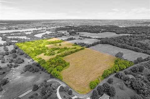 10002 S Brown Road, Oak Grove, MO 64075