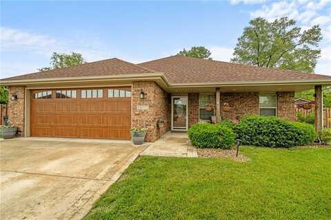 1611 NW Creekland Drive, Grain Valley, MO 64029