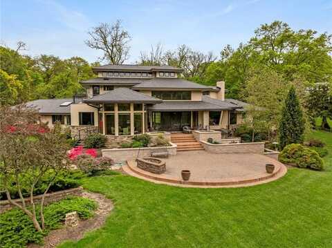 8700 Lee Boulevard, Leawood, KS 66206