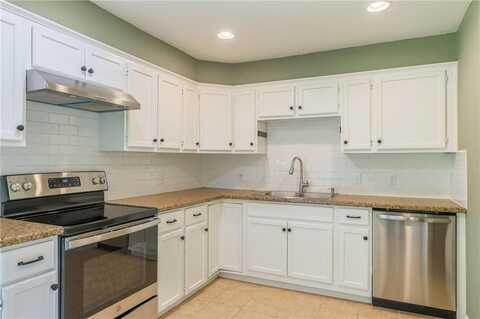11413 Palmer Avenue, Kansas City, MO 64134