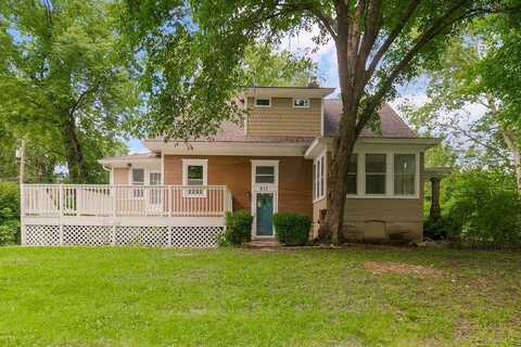 812 E Wabash Street, Olathe, KS 66061
