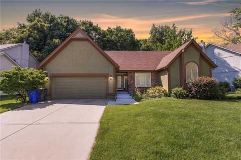 12484 S Hallet Street, Olathe, KS 66062