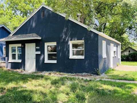 6823 S Benton Avenue, Kansas City, MO 64132