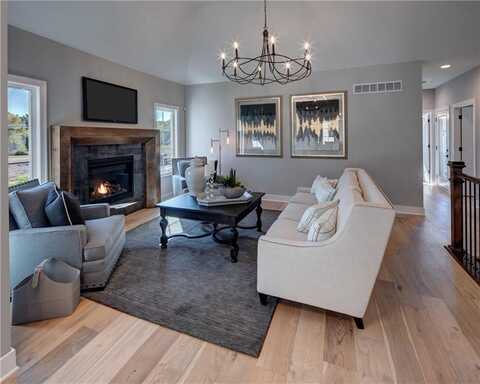 7219 Allman Drive, Shawnee, KS 66217