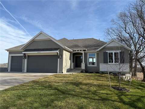 20287 Barker Street, Spring Hill, KS 66083