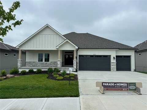 22060 W 114th Court, Olathe, KS 66061