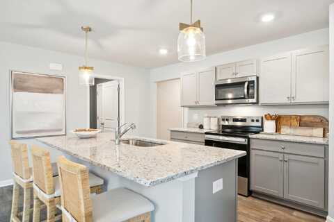 279 HEATHER LN, STAUNTON, VA 24401