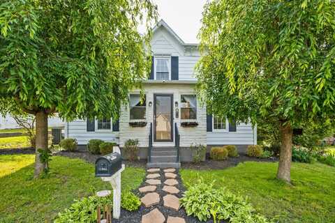 106 2ND ST, SHENANDOAH, VA 22849