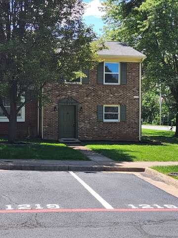 1219 COUNTRY CLUB CT, HARRISONBURG, VA 22802
