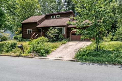 49 SUGARCAMP LN, STUARTS DRAFT, VA 24477