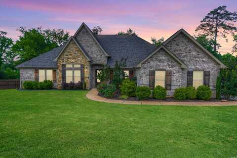 152 CALLAWAY Circle, Hot Springs, AR 71913