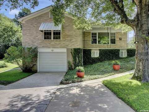 941 THIRD Street, Hot Springs, AR 71913