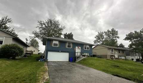 6706 Boxwood Ln NE, CedarRapids, IA 52402