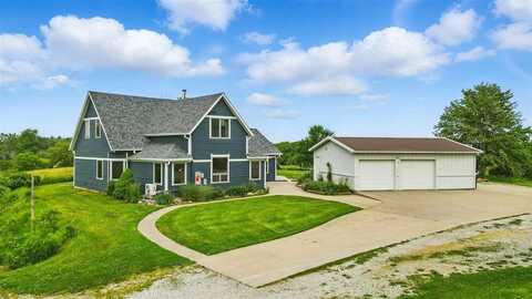 186 Main St, Kalona, IA 52247