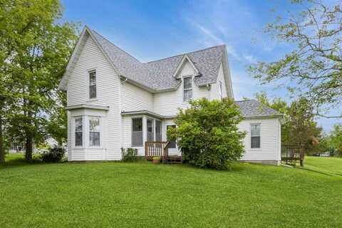 128 North St, Oxford, IA 52322