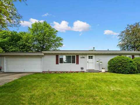 1035 Pepper Dr, IowaCity, IA 52240