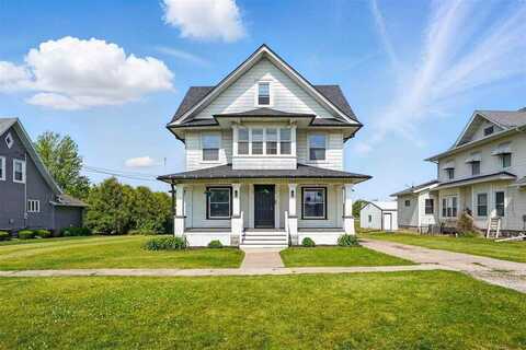 410 S Gilbert St, Keota, IA 52248