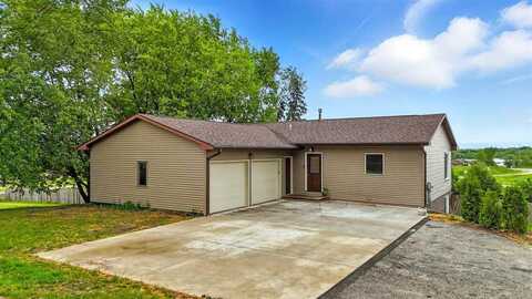 1895 Hwy 38, Muscatine, IA 52761