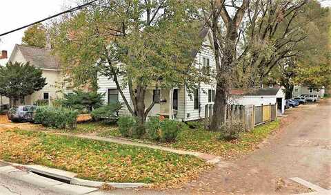 320 N Dodge St, IowaCity, IA 52240