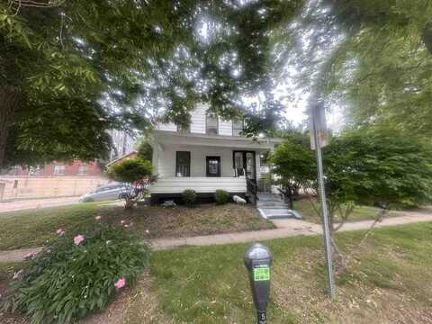 25 N Van Buren, IowaCity, IA 52245
