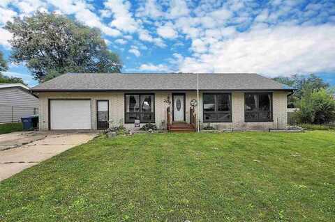 206 W Gibson St., WestLiberty, IA 52776