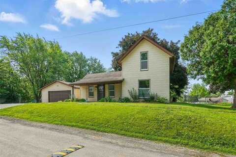 615 Lincoln Street, Ainsworth, IA 52201