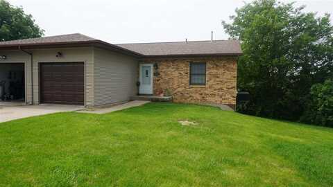 1295 Dolen Pl, IowaCity, IA 52246