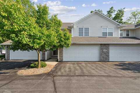 5794 Oakwood Ave NE, CedarRapids, IA 52402