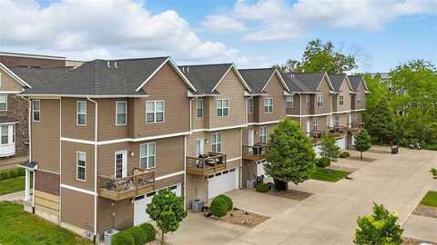 330 Clark Dr, Coralville, IA 52241