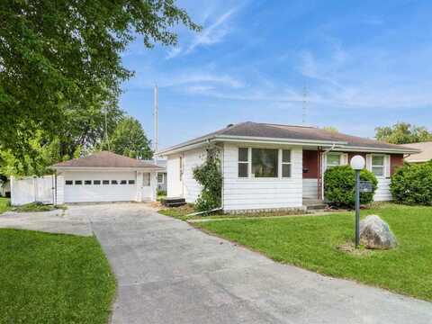 109 E Pioneer Rd., LoneTree, IA 52755