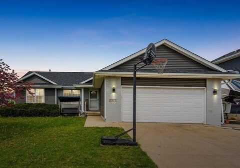 1415 Deerfield Drive, NorthLiberty, IA 52317