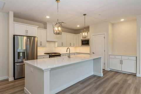 1953 1st Ave #205, CedarRapids, IA 52403