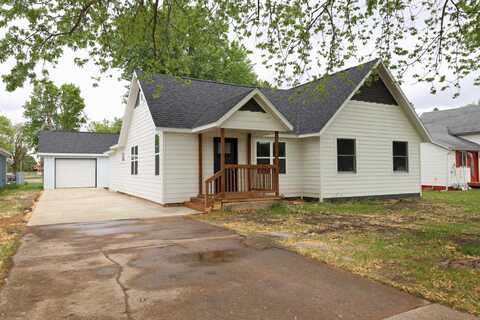 1609 5th Avenue N, Estherville, IA 51334