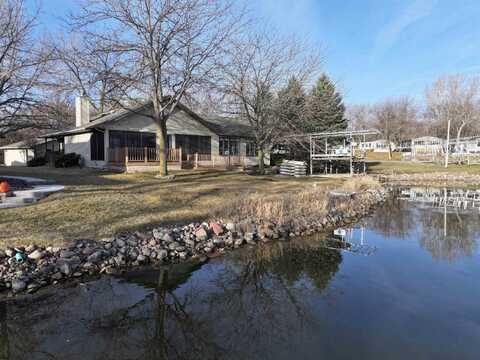 470 Dam Road, Arnolds Park, IA 51331