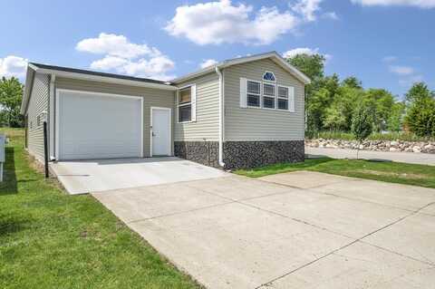 3200 Okoboji Avenue 103, Milford, IA 51351
