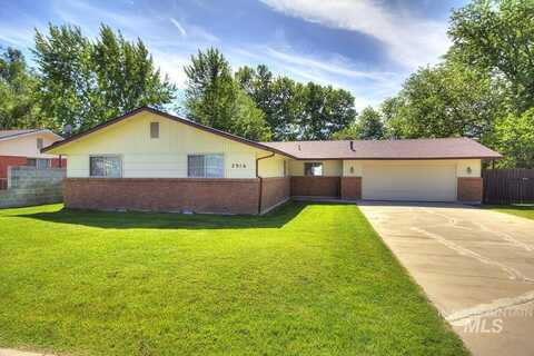 2916 Iowa Ave, Caldwell, ID 83605