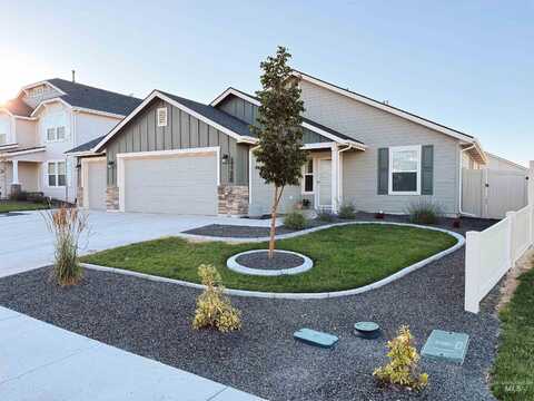 12288 Varga St, Caldwell, ID 83607
