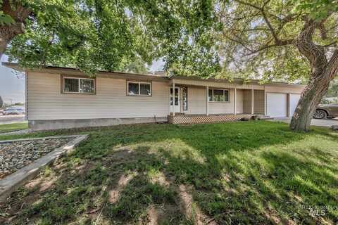 1040 N Pennsylvania Ave, Fruitland, ID 83619